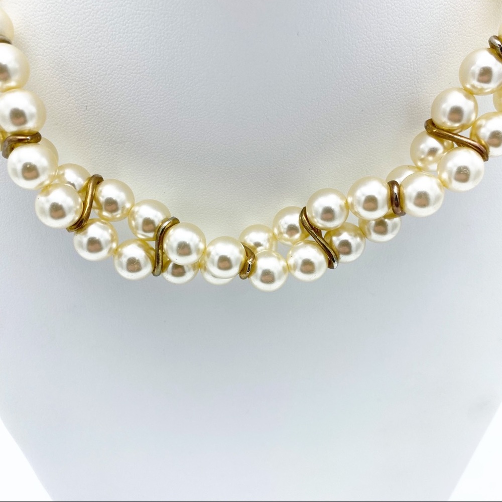 Champagne Faux Pearl Twisted Collar Necklace Vintage Inspired Necklace - Picture 7 of 10
